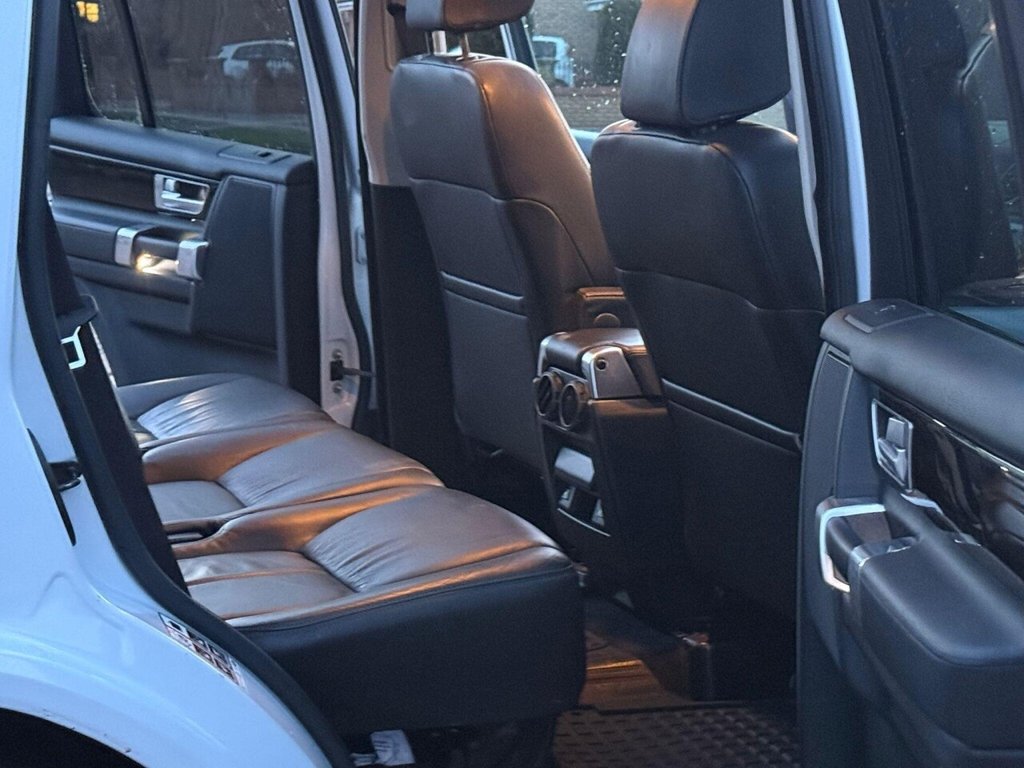 Used Land Rover Discovery 2015 for sale - 77384123: Photo 16