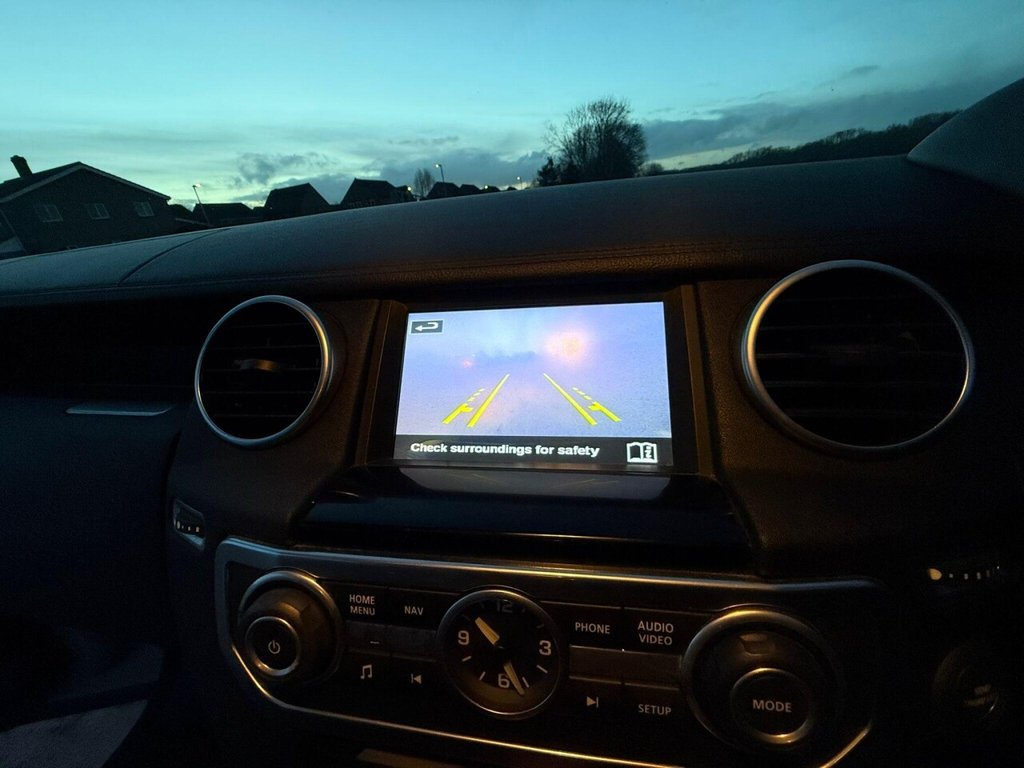 Used Land Rover Discovery 2015 for sale - 77384123: Photo 36