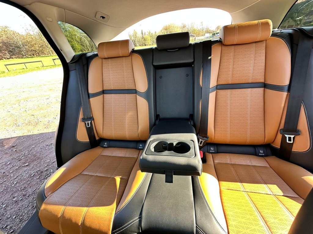 Used Land Rover Range Rover Velar 2018 for sale - 76665557: Photo 19