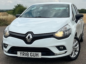 Used Renault Clio 2018 for sale - 79305562: Photo