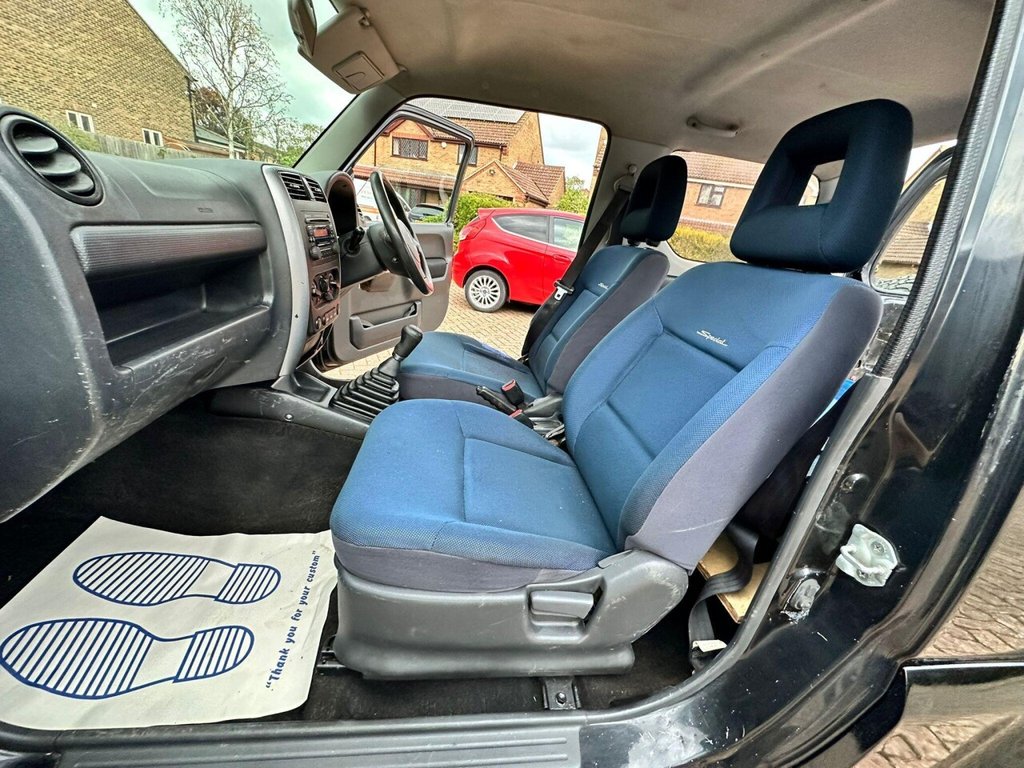 Used Suzuki Jimny 2010 for sale - 76439105: Photo 23