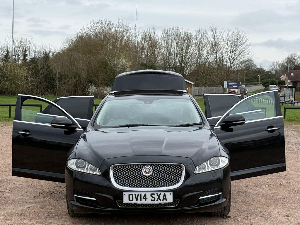 Used Jaguar XJ 2014 for sale - 77911012: Photo 8