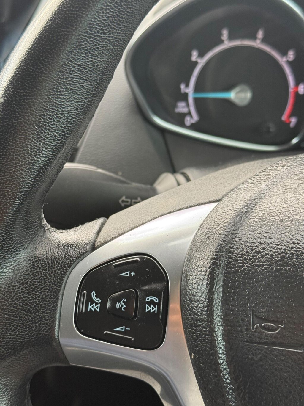 Used Ford B-MAX 2012 for sale - 75998214: Photo 32