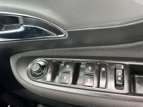 Used Vauxhall Mokka 2015 for sale - 75136016: Photo 16