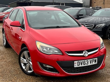 2013 (63) - 1.4T 16V SRi 5dr