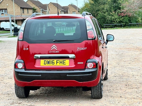 Used Citroen C3 Picasso 2016 for sale - 76291788: Photo 11