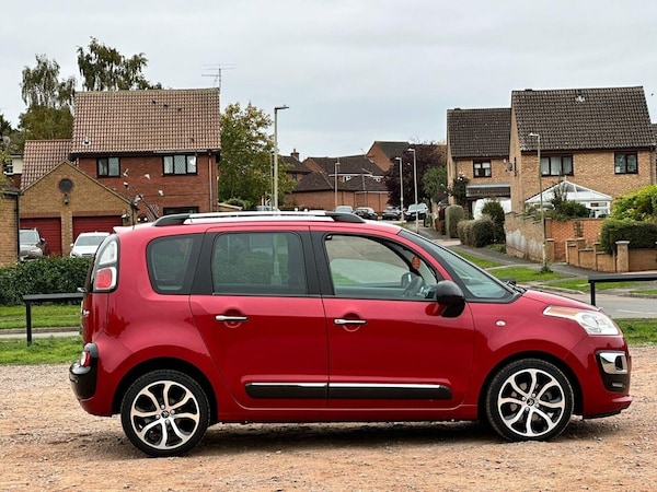 Used Citroen C3 Picasso 2016 for sale - 76291788: Photo 13
