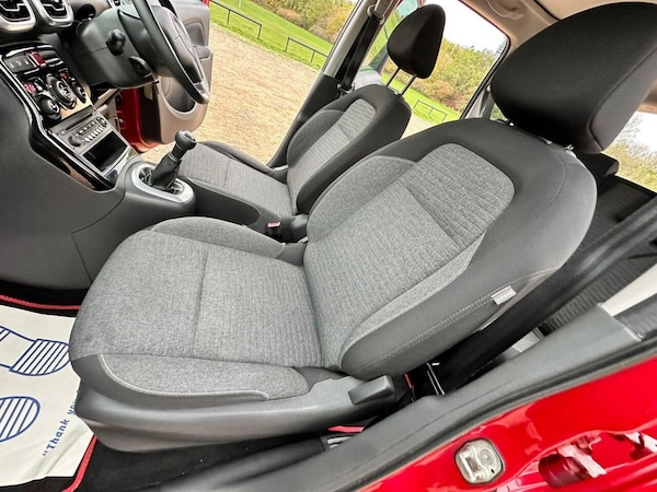 Used Citroen C3 Picasso 2016 for sale - 76291788: Photo 31