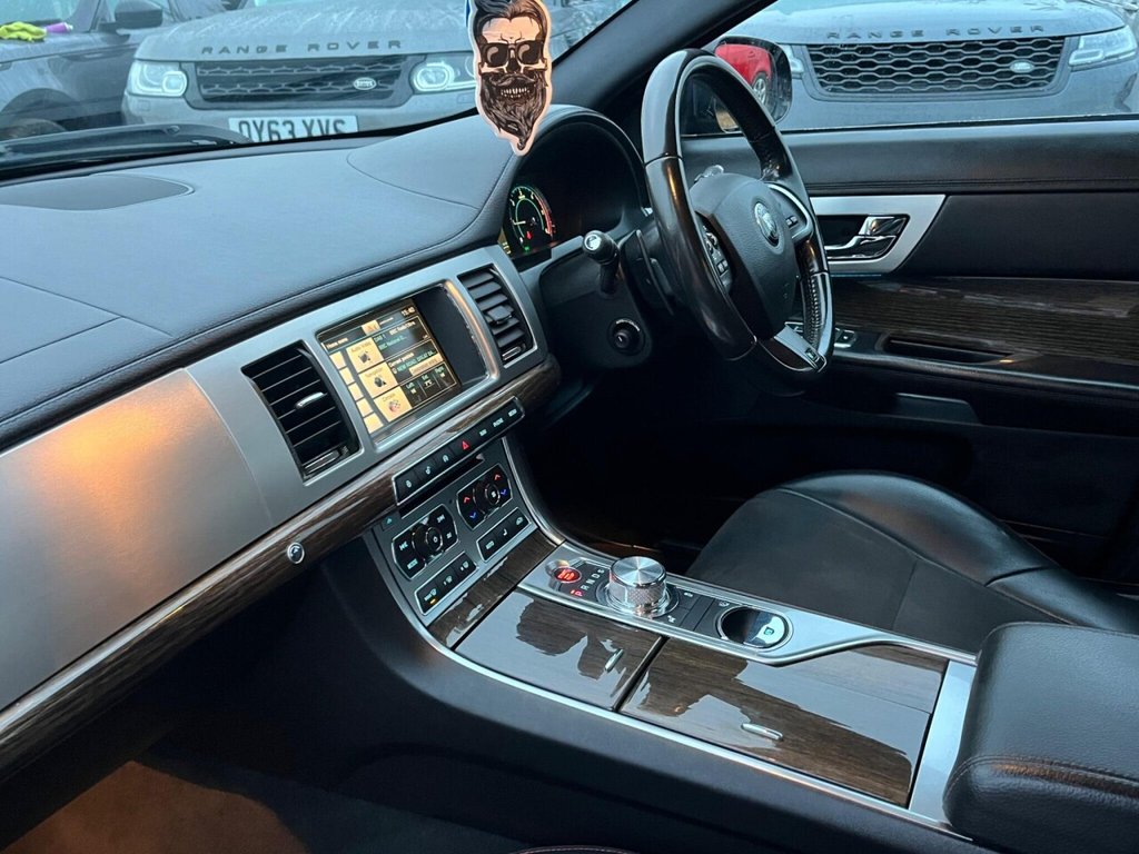 Used Jaguar XF 2015 for sale - 77188170: Photo 10