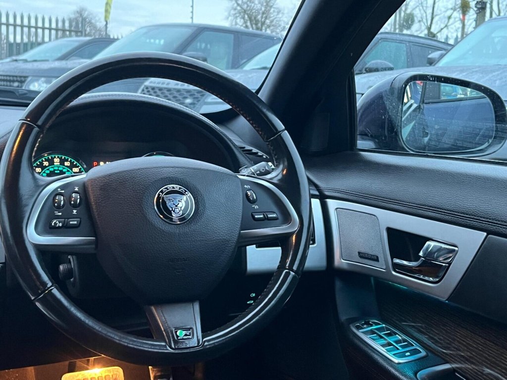 Used Jaguar XF 2015 for sale - 77188170: Photo 27