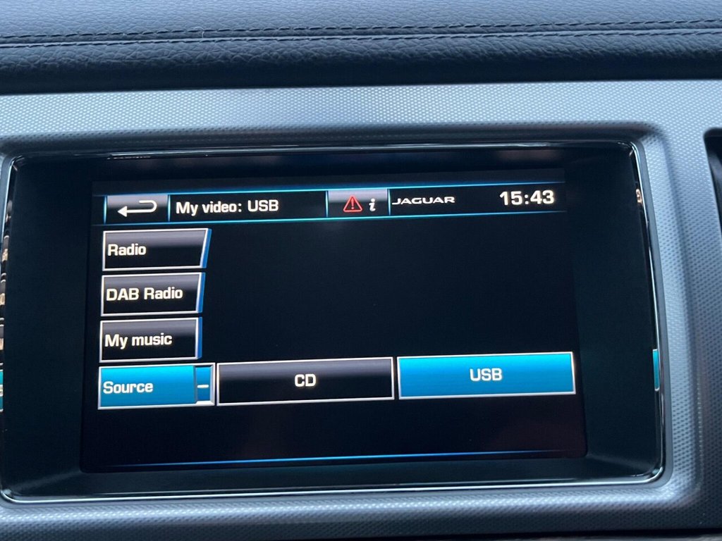 Used Jaguar XF 2015 for sale - 77188170: Photo 36