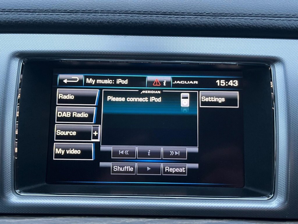 Used Jaguar XF 2015 for sale - 77188170: Photo 37