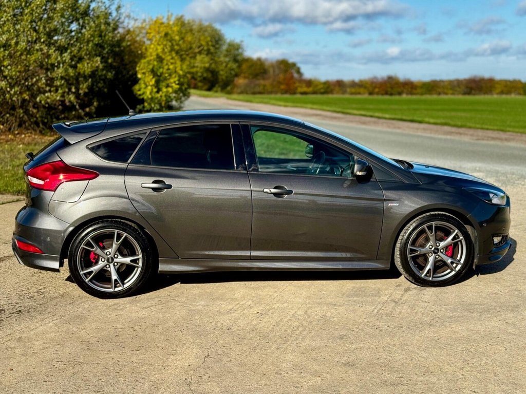 Used Ford Focus 2018 for sale - 76367910: Photo 35
