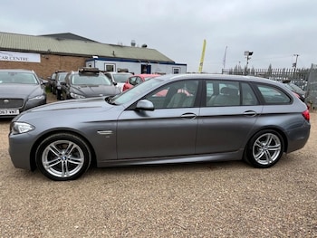 Used BMW 5 Series 2016 for sale - 75136405: Photo