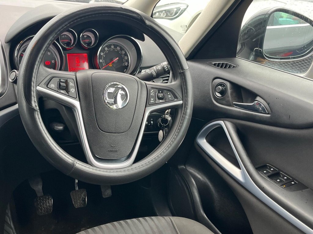 Used Vauxhall Zafira 2015 for sale - 76559047: Photo 38