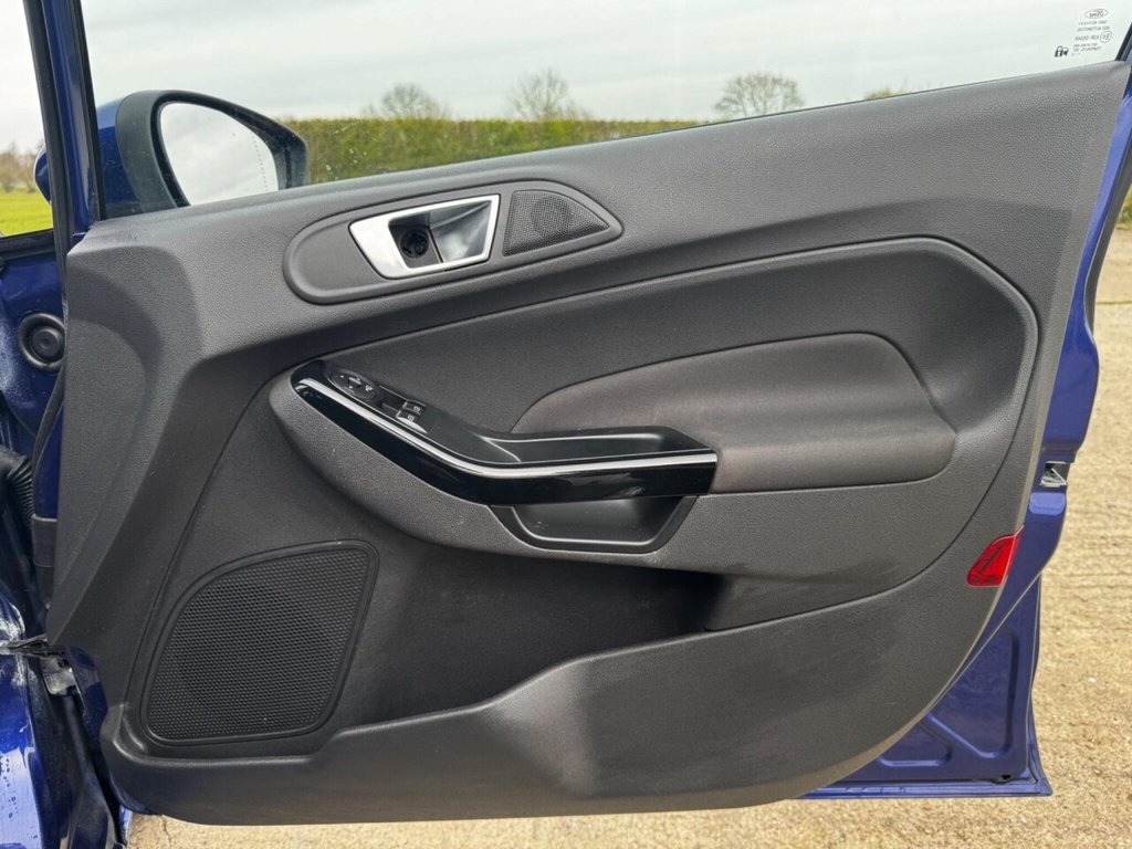 Used Ford Fiesta 2015 for sale - 78008837: Photo 37