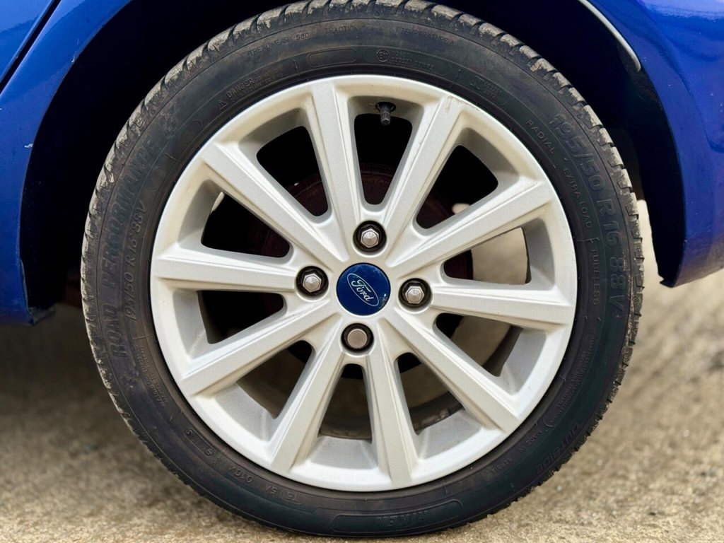 Used Ford Fiesta 2015 for sale - 78008837: Photo 40