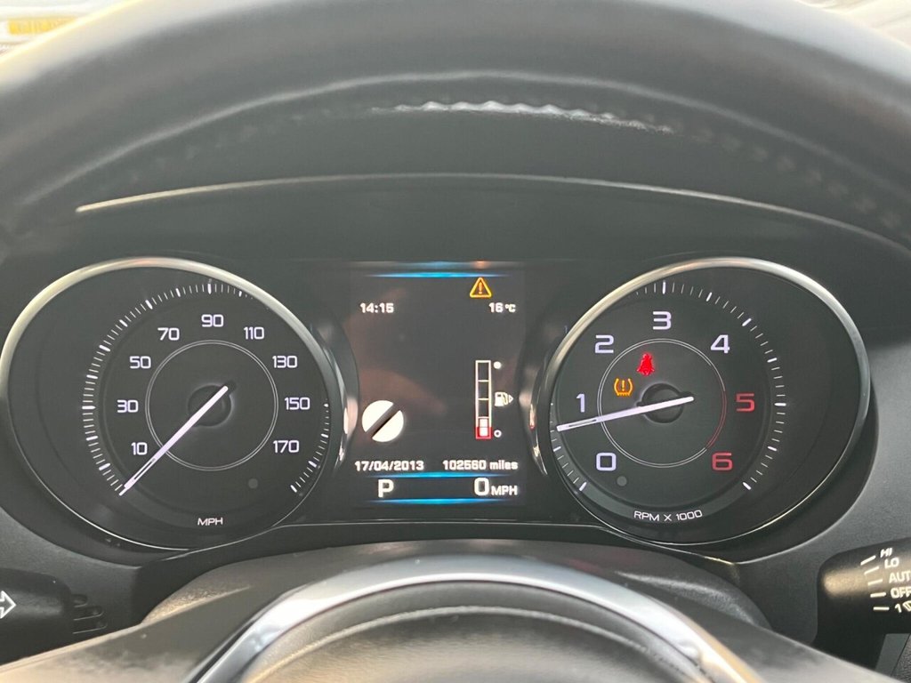 Used Jaguar XE 2016 for sale - 76686172: Photo 46