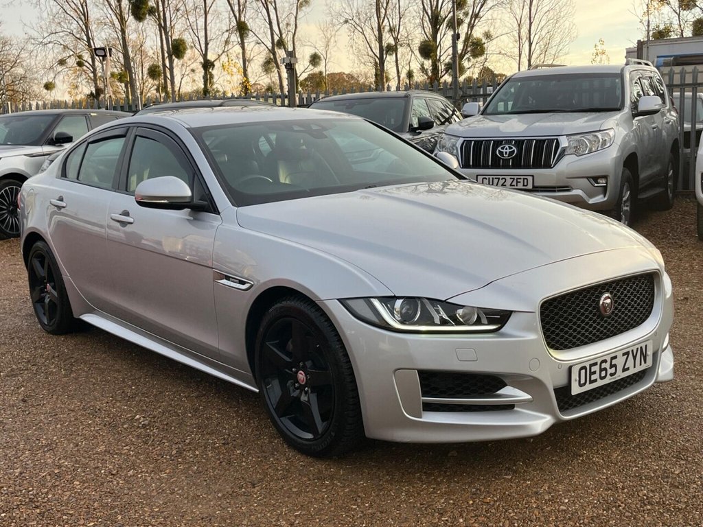 Used Jaguar XE 2016 for sale - 76686172: Photo 5
