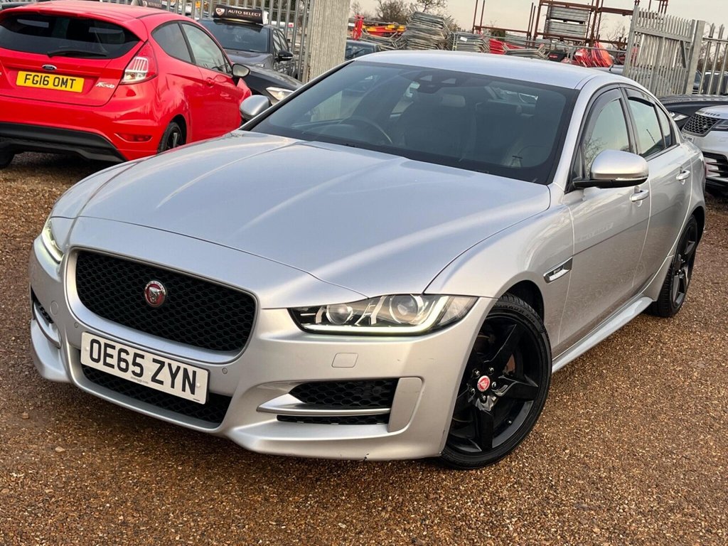 Used Jaguar XE 2016 for sale - 76686172: Photo 7