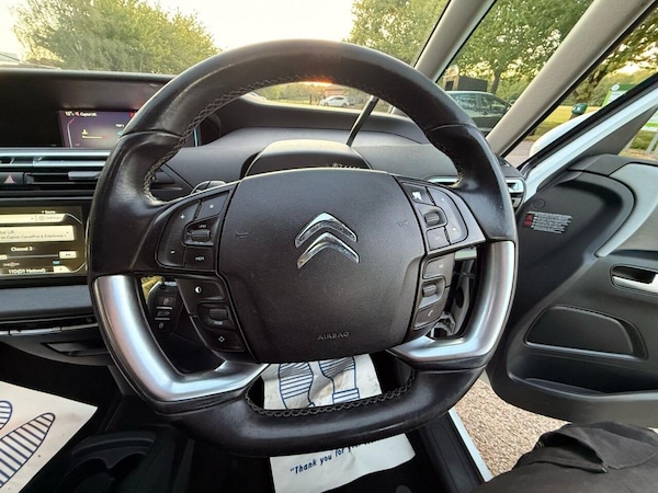 Used Citroen C4 Grand Picasso 2015 for sale - 75542807: Photo 17