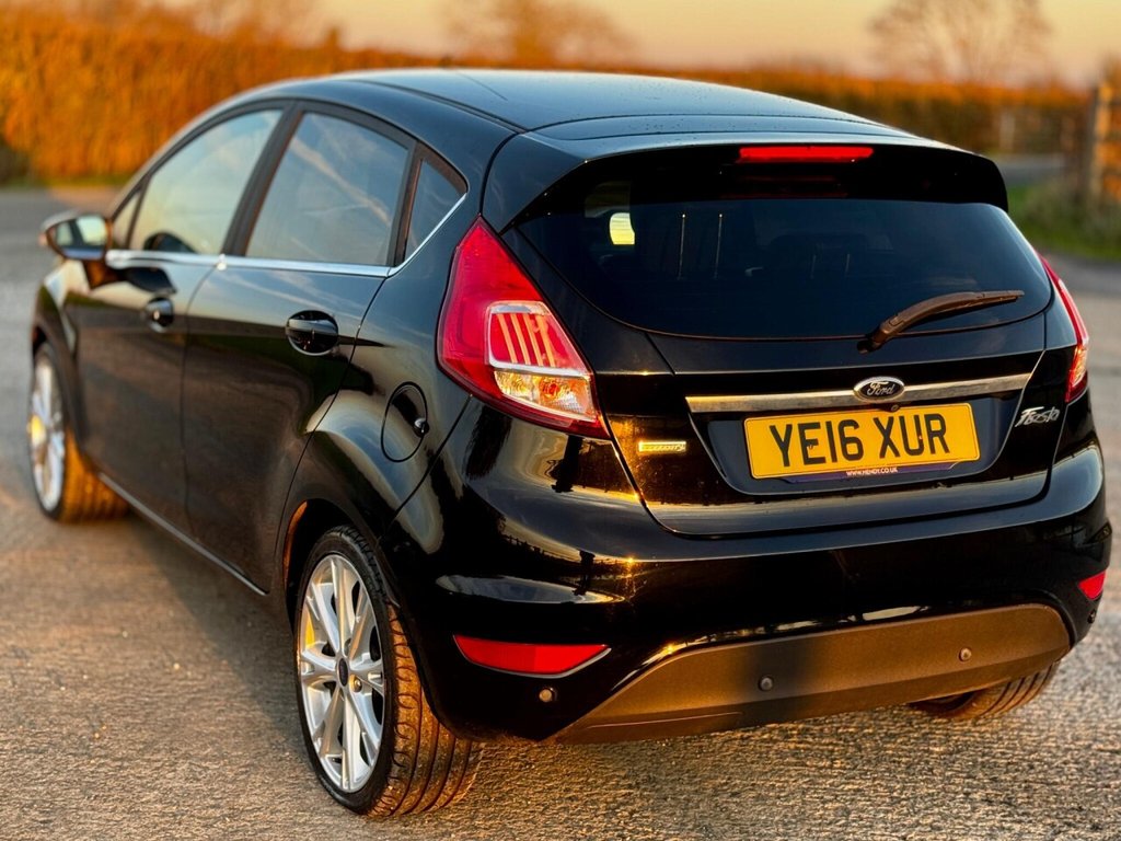 Used Ford Fiesta 2016 for sale - 76686278: Photo 11