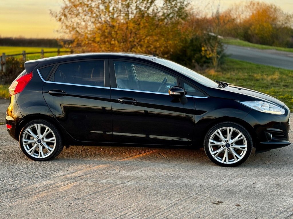 Used Ford Fiesta 2016 for sale - 76686278: Photo 24