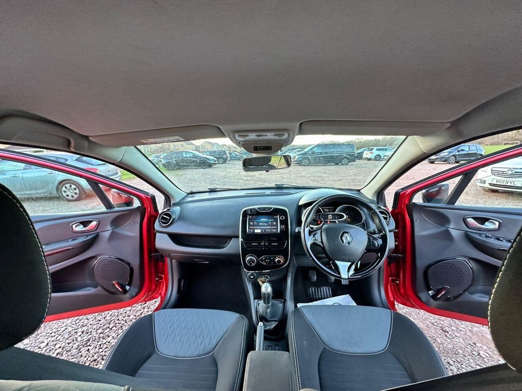 Used Renault Clio 2015 for sale - 77111162: Photo 16