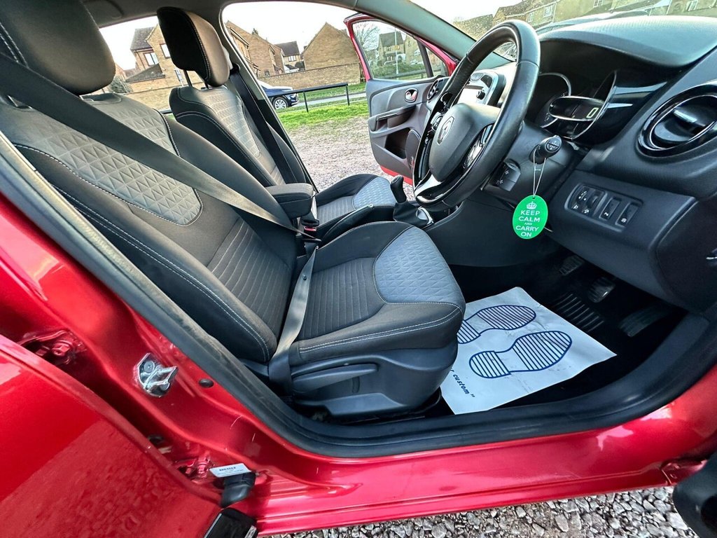 Used Renault Clio 2015 for sale - 77111162: Photo 19