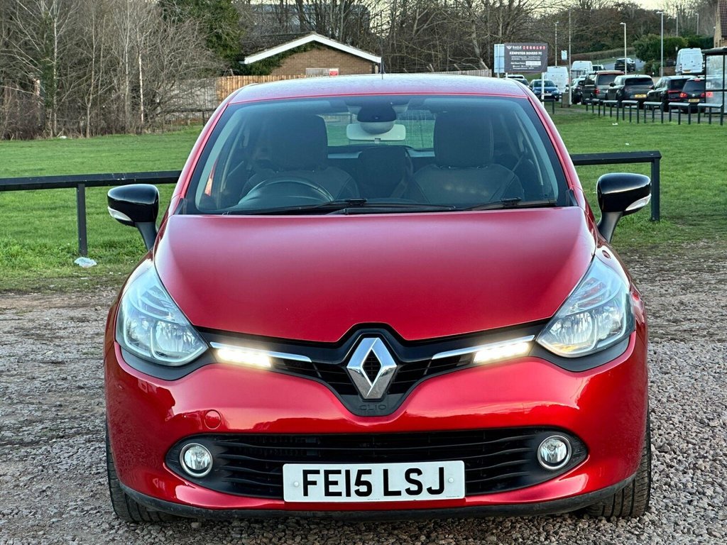 Used Renault Clio 2015 for sale - 77111162: Photo 2