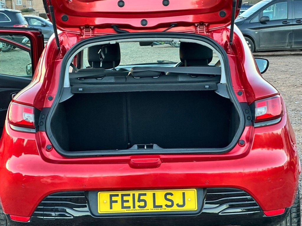 Used Renault Clio 2015 for sale - 77111162: Photo 29