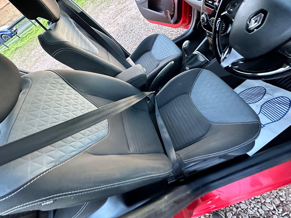 Used Renault Clio 2015 for sale - 77111162: Photo 34