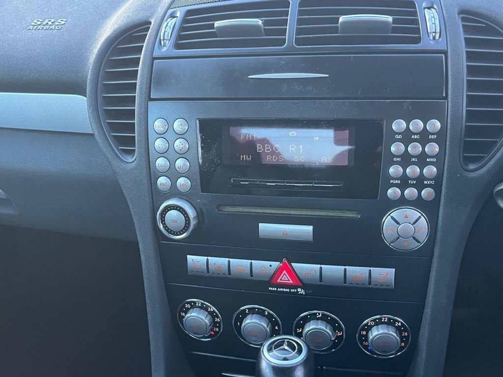 Used Mercedes-Benz SLK 2004 for sale - 77031104: Photo 34