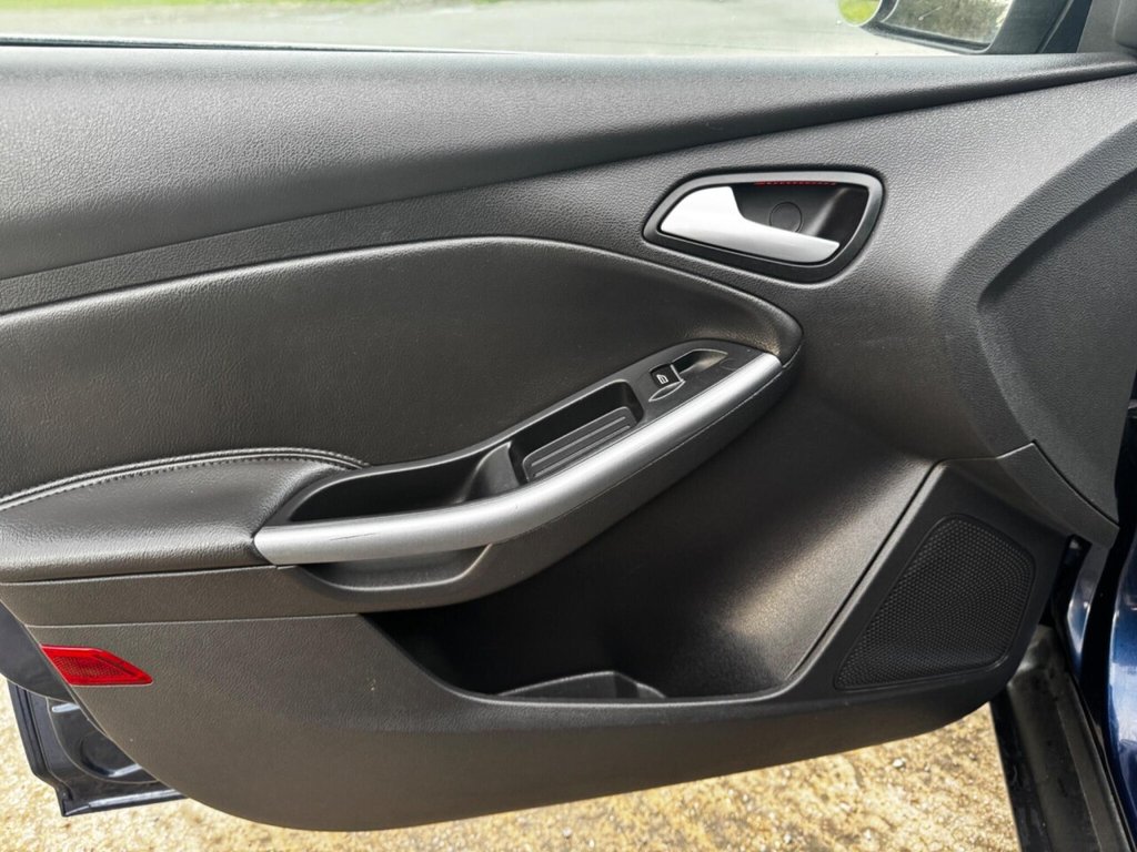 Used Ford Focus 2012 for sale - 77499394: Photo 50