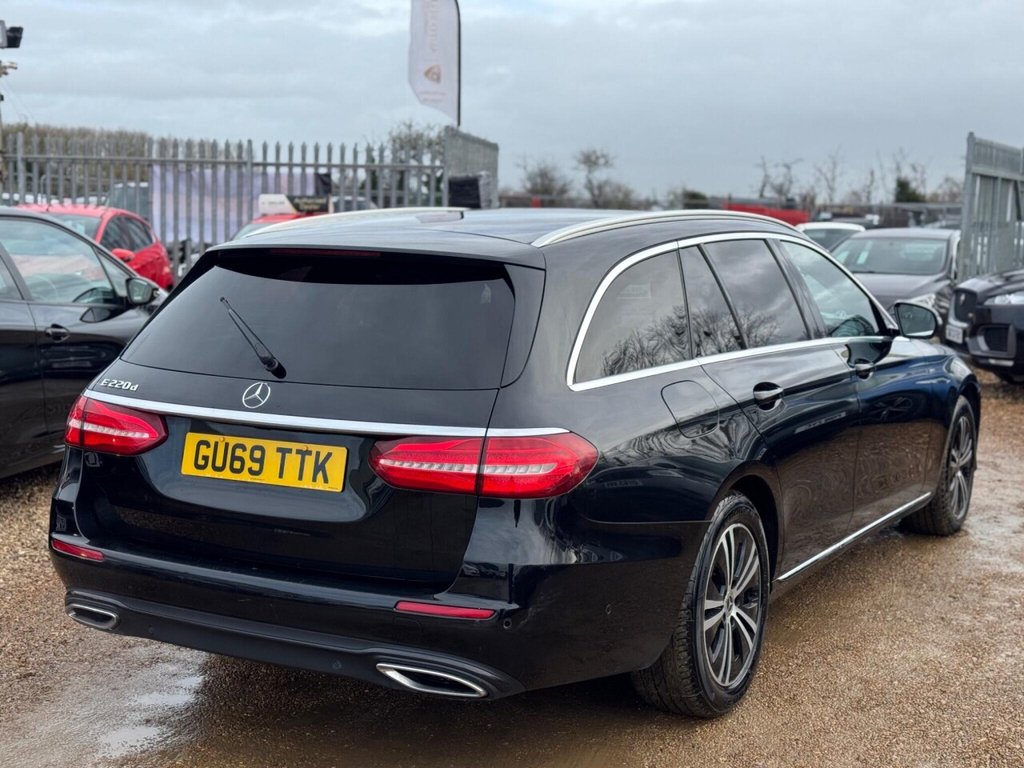 Used Mercedes-Benz E Class 2019 for sale - 77172014: Photo 12