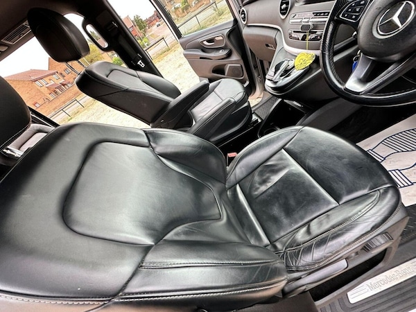 Used Mercedes-Benz V-Class 2017 for sale - 75727487: Photo 17