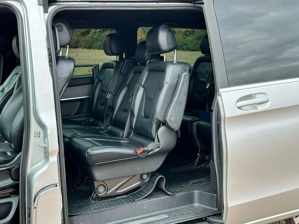 Used Mercedes-Benz V-Class 2017 for sale - 75727487: Photo 18
