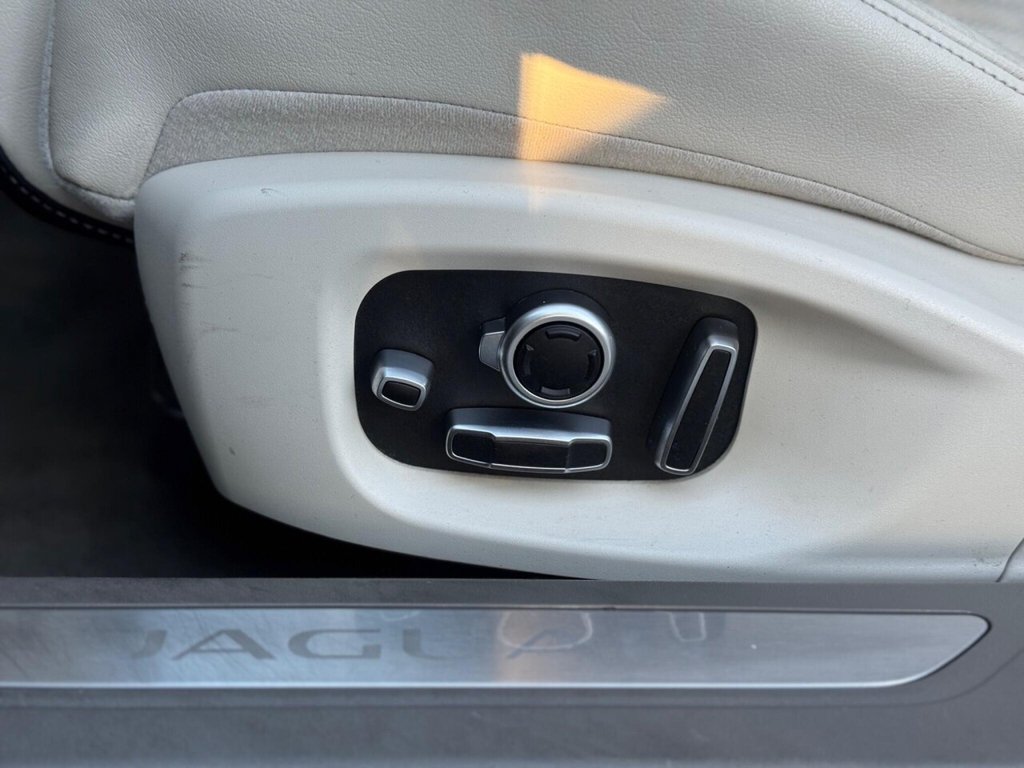 Used Jaguar XF 2015 for sale - 76966226: Photo 23