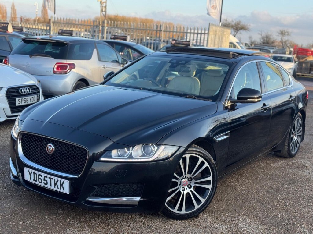 Used Jaguar XF 2015 for sale - 76966226: Photo 3
