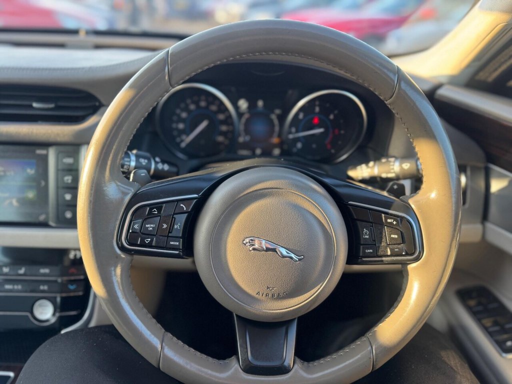 Used Jaguar XF 2015 for sale - 76966226: Photo 48