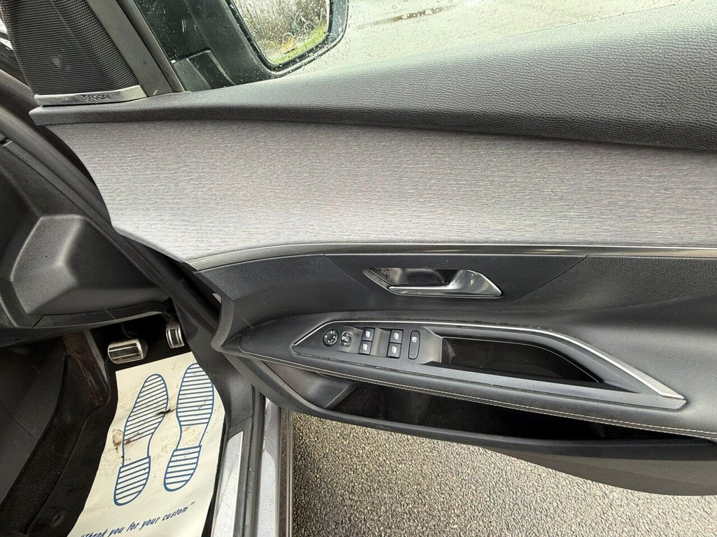 Used Peugeot 3008 2020 for sale - 77499166: Photo 17