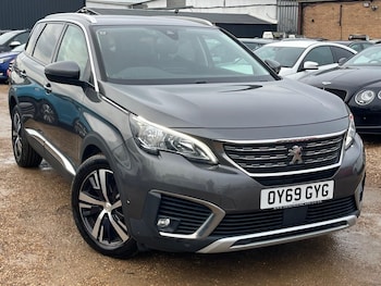 Used Peugeot 5008 2020 for sale - 77681044: Photo