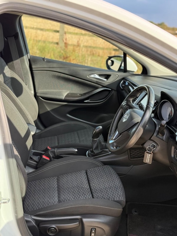 Used Vauxhall Astra 2018 for sale - 75259289: Photo 18
