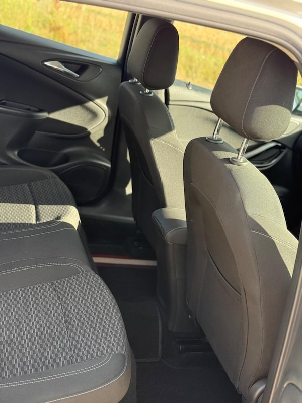 Used Vauxhall Astra 2018 for sale - 75259289: Photo 30