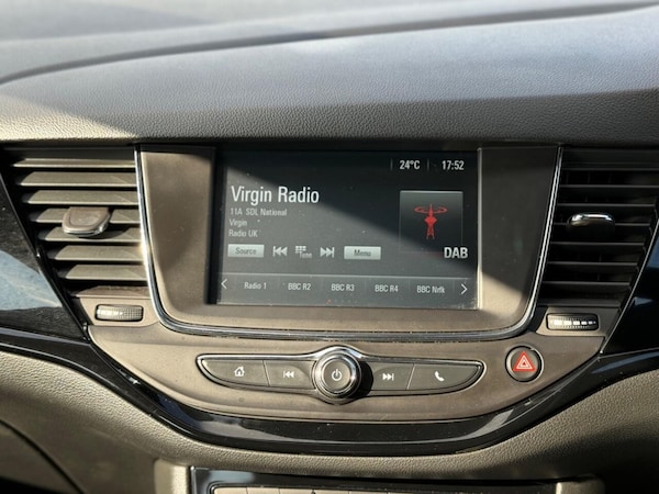 Used Vauxhall Astra 2018 for sale - 75259289: Photo 42
