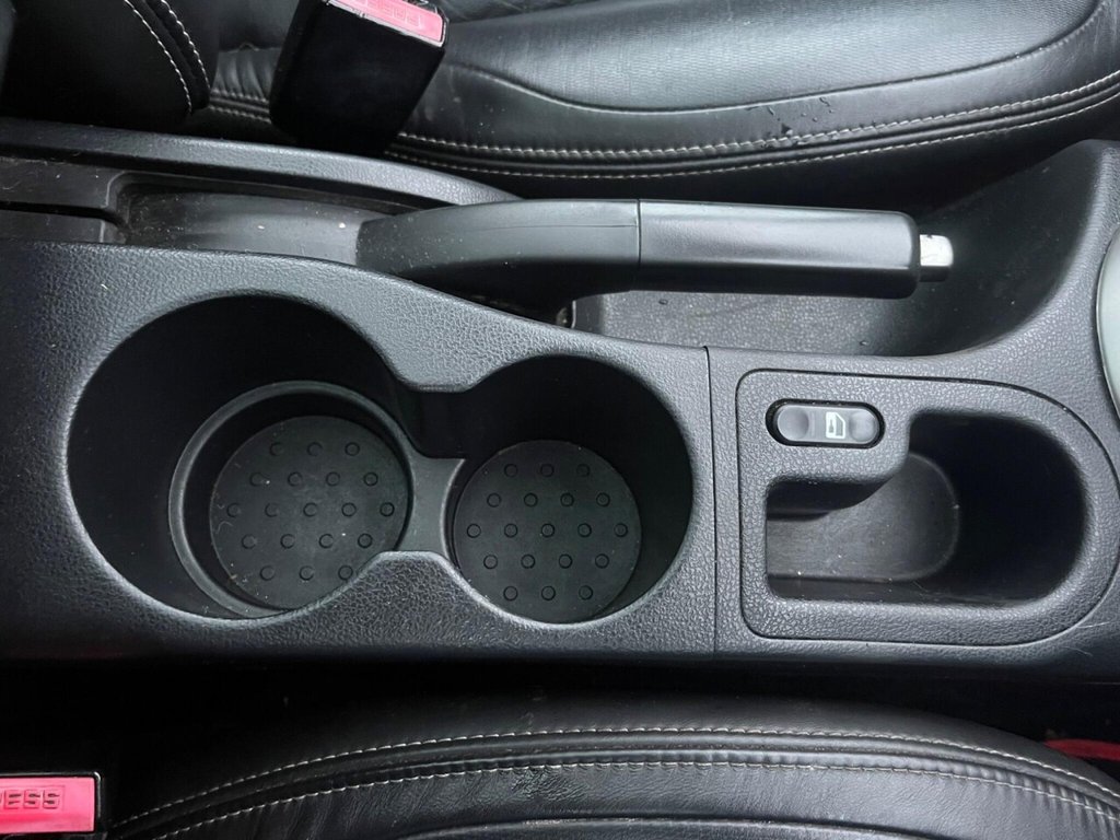 Used Nissan Qashqai 2011 for sale - 76923515: Photo 17