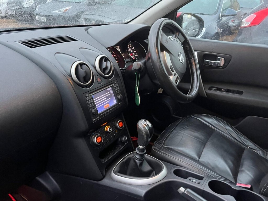 Used Nissan Qashqai 2011 for sale - 76923515: Photo 22