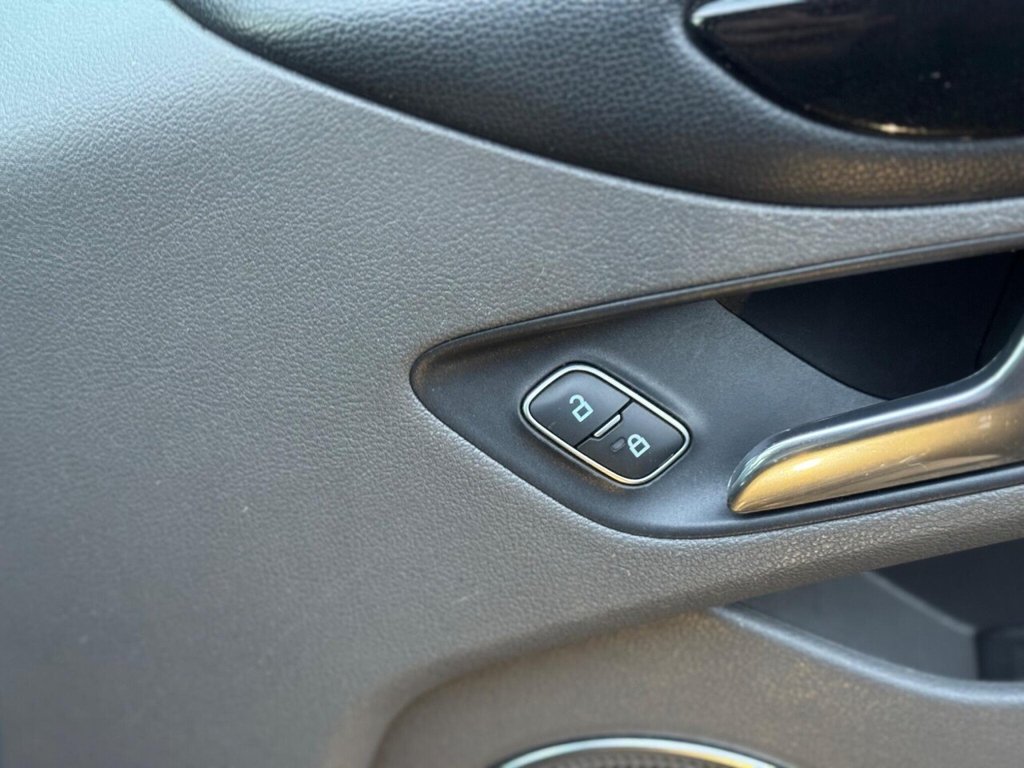 Used Ford Tourneo Custom 2018 for sale - 77218531: Photo 21