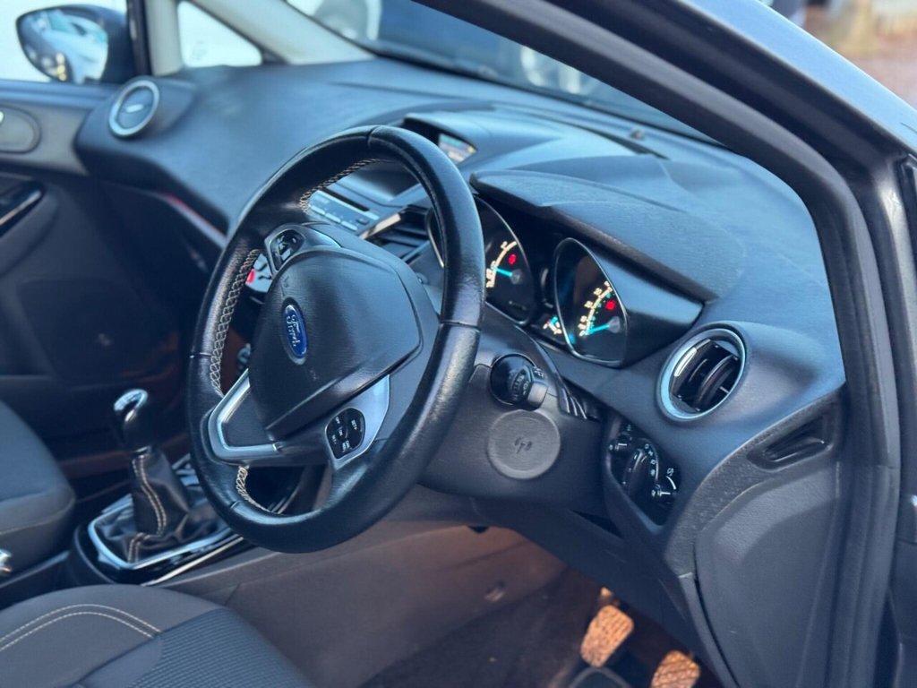 Used Ford Fiesta 2015 for sale - 77052633: Photo 19