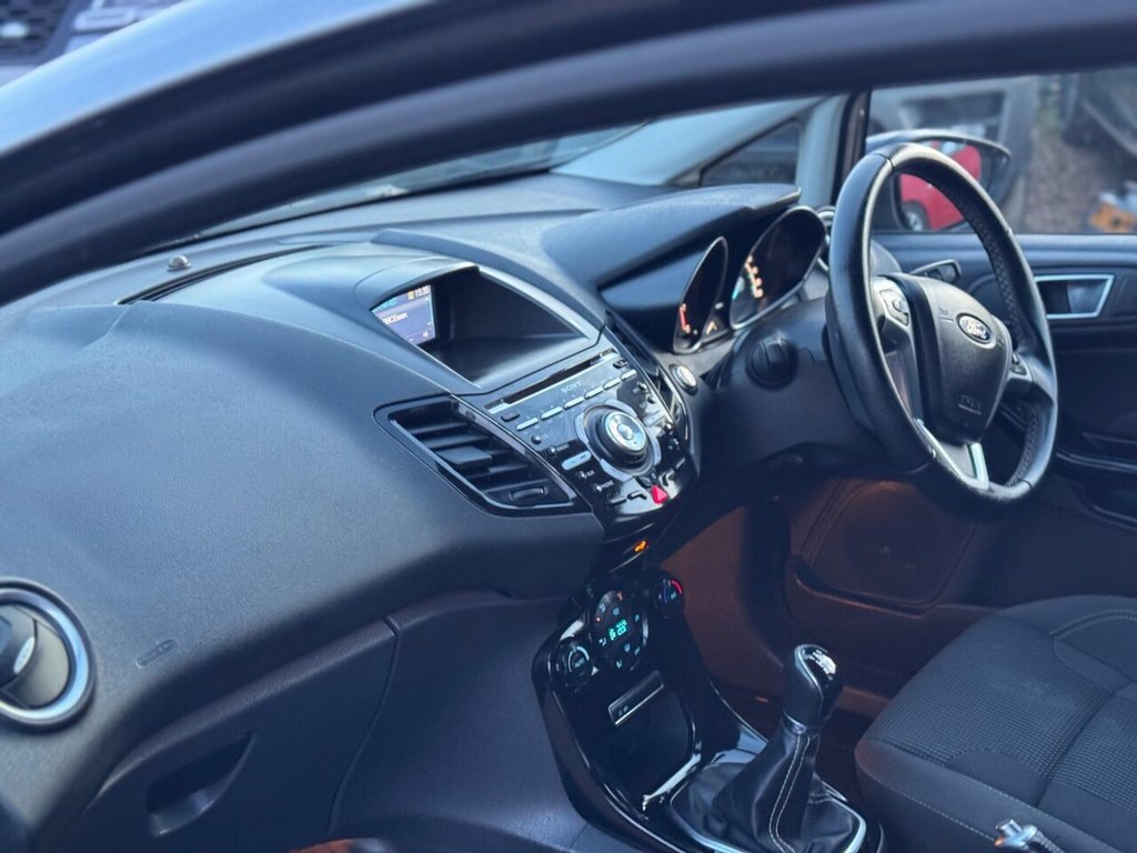 Used Ford Fiesta 2015 for sale - 77052633: Photo 22